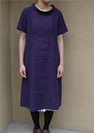 No.70 Half Sleeve One-Piece with Roll Collar