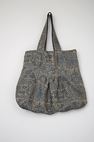 No.97 Tote with square yoke