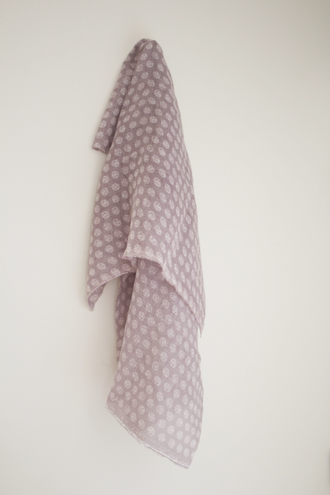 LINNET linen print