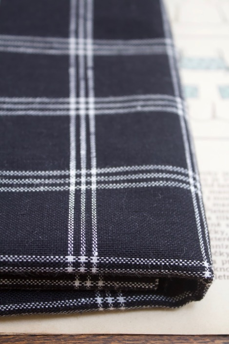 リネンウールウインドウペンチェック３×3　ブラック