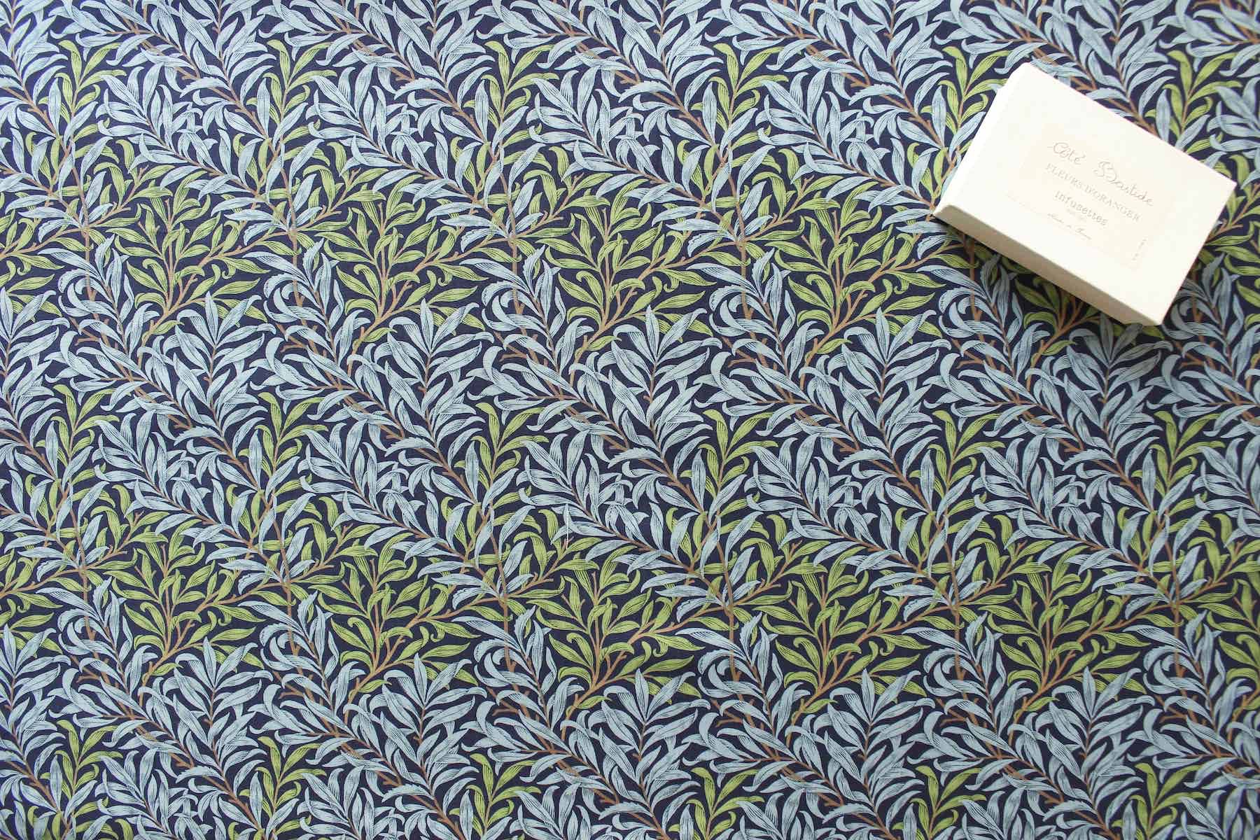 お得】 輸入生地