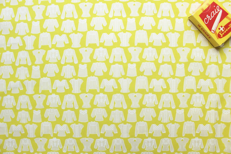 Jpi first light 3ブラウス
<br />イエロー