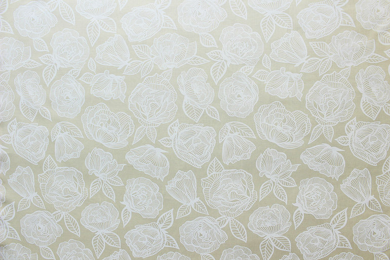 Jpi first light 4フローラルレース
<br />ベージュ