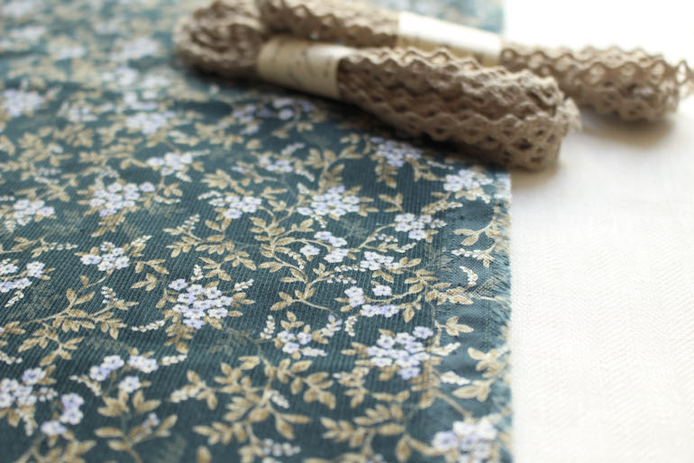 JP小さな花コール天<br />グリ-ン