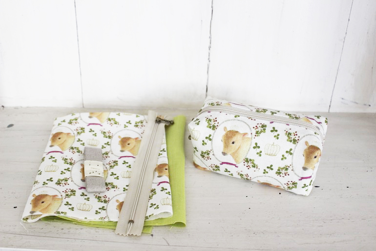 BOX型　リネンプリント ポーチセット<br />めうしのリサ