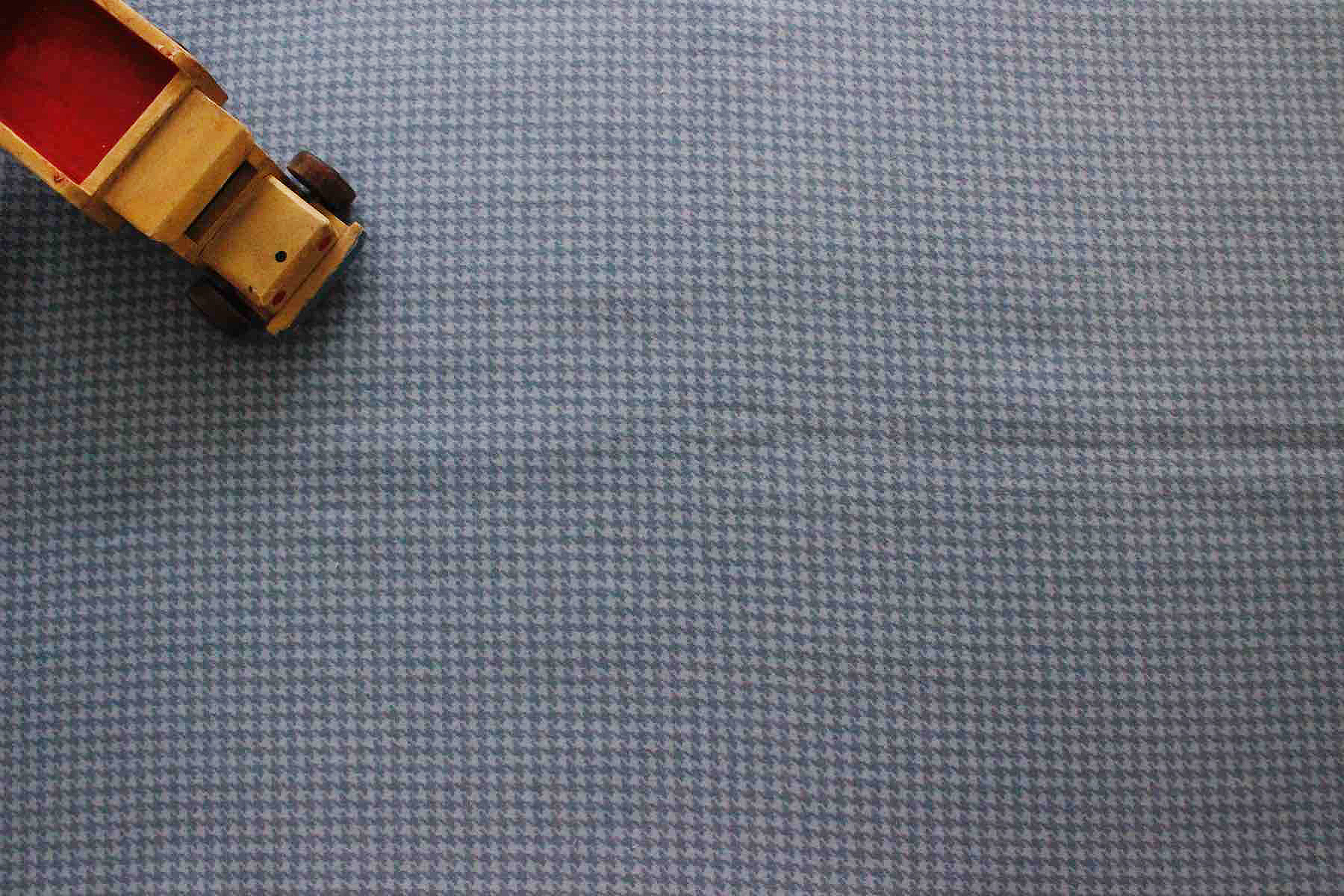 Jpi 青い湖のフランネル　ハウンドツース<br />レイクブル-