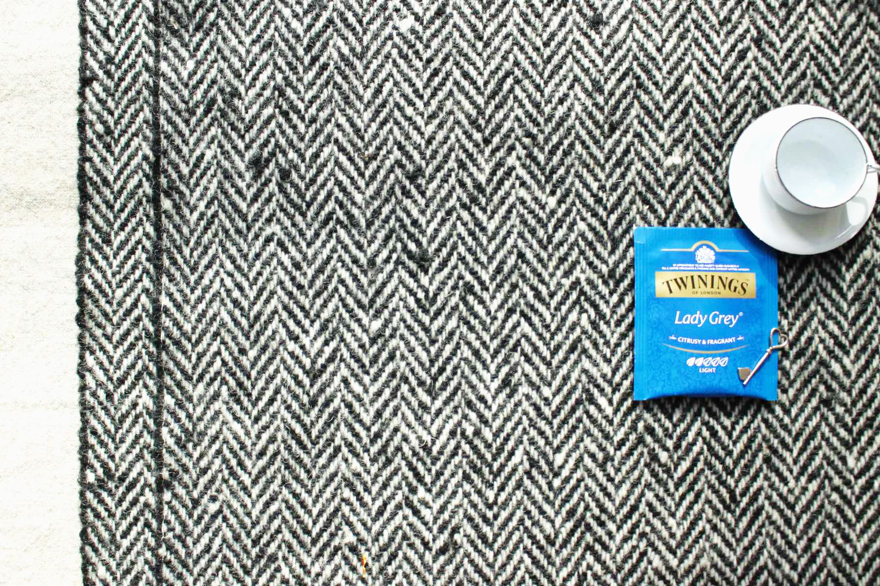 Jwウールヘリンボーン50-15　　<br />黒