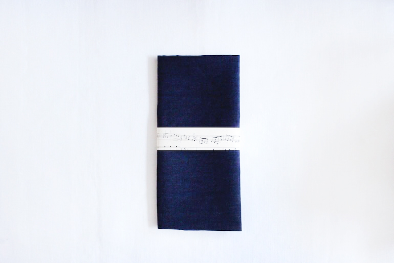 LINNET リネンシクラシック40×45cm　カットクロス<br />ネイビ-ブル-