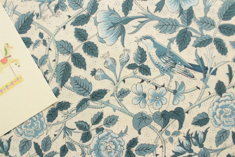 Sacre Blue　French General <br />花と鳥