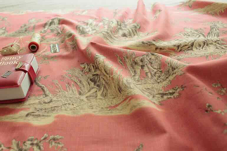 RURAL Jardin  French General <br />FADED RED