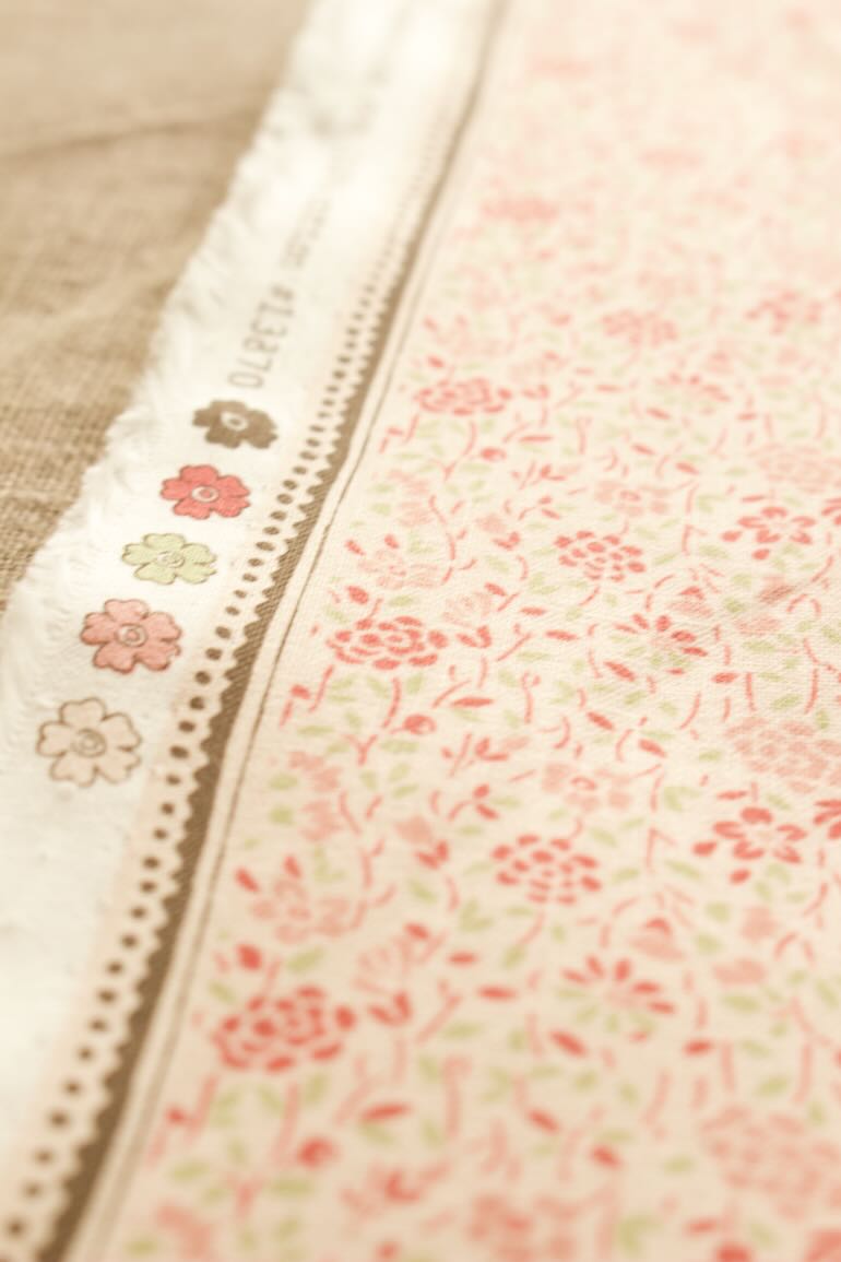 Ji フレンチジェネェラル 流れる花<br />ベ-ジュ