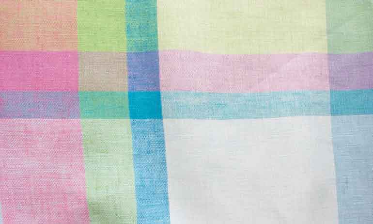 リネン先染のボーダーやチェックなど