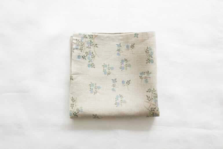 リネンプリントカットクロス35cm×35cm<br />青い薔薇Flax