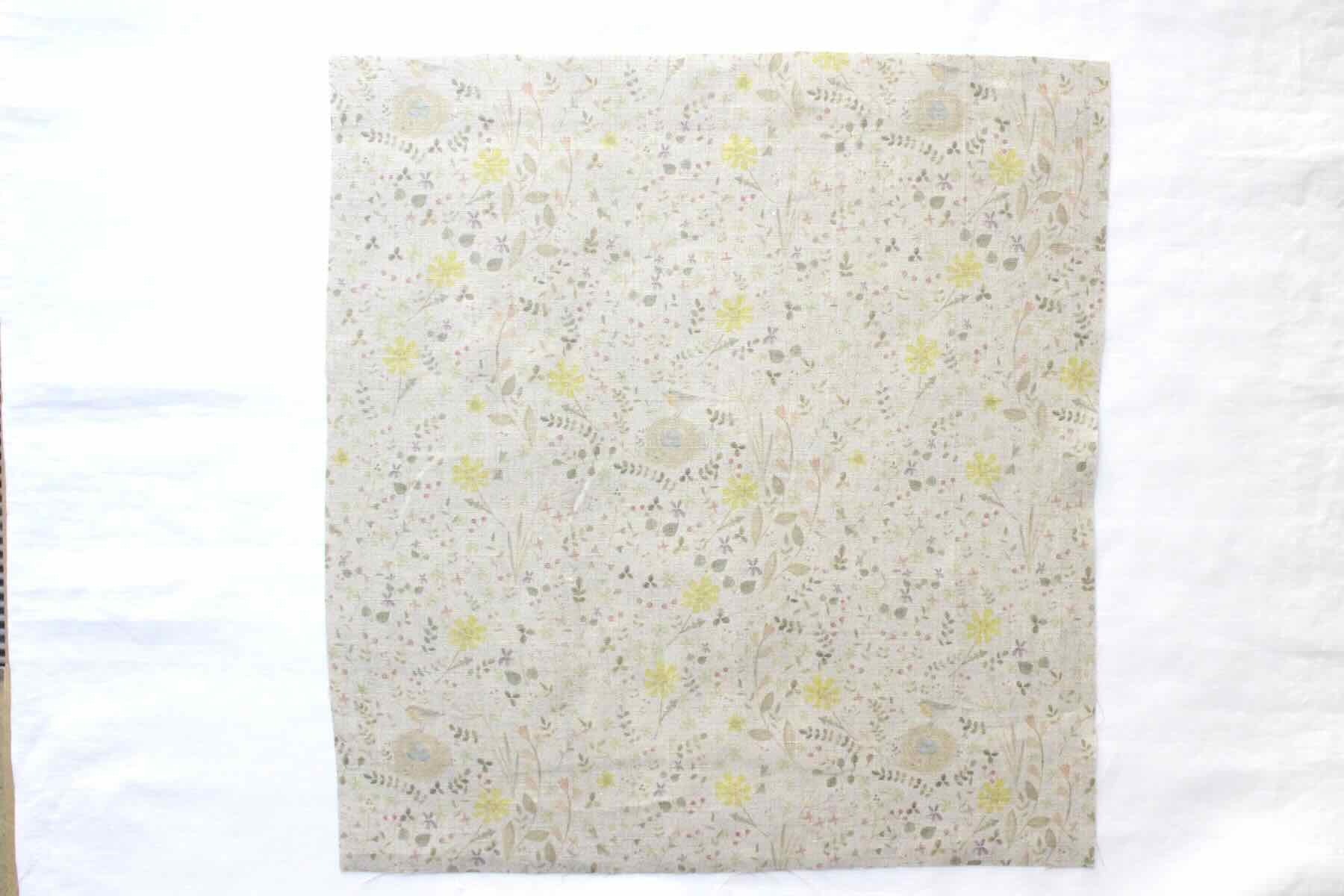 リネンプリントカットクロス35cm×35cm<br />コマドリFlax