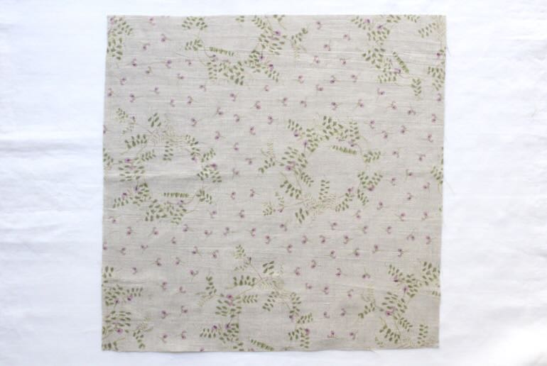 リネンプリントカットクロス35cm×35cm<br />カラスノエンドウFlax