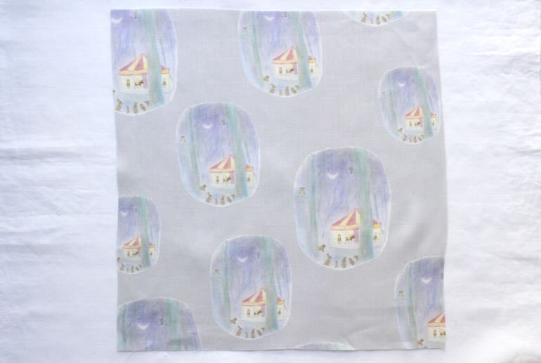 リネンプリントカットクロス35cm×35cm<br />カ-ニバルシルバ-グレ-