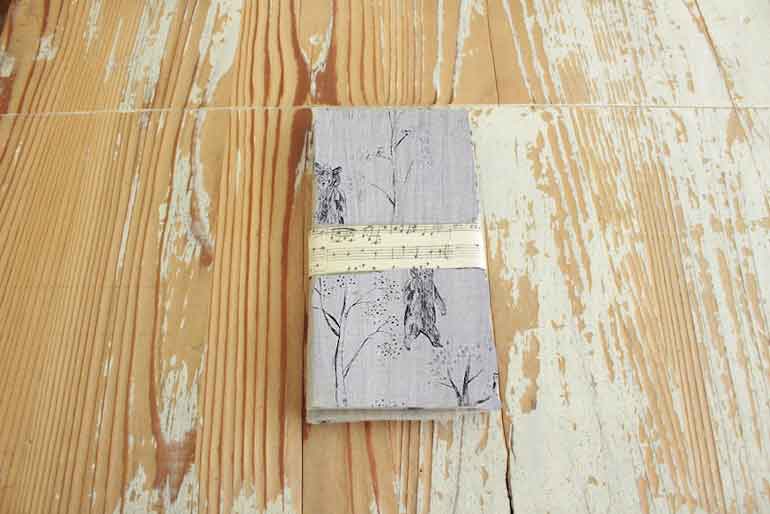 リネンプリントカットクロス<br />カムチャッカの森Flax焦茶