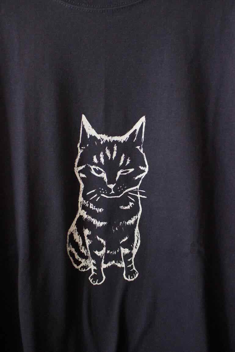 Alfred Ryuca展2026　Tシャツ<br />ラッカはご機嫌斜め　GP