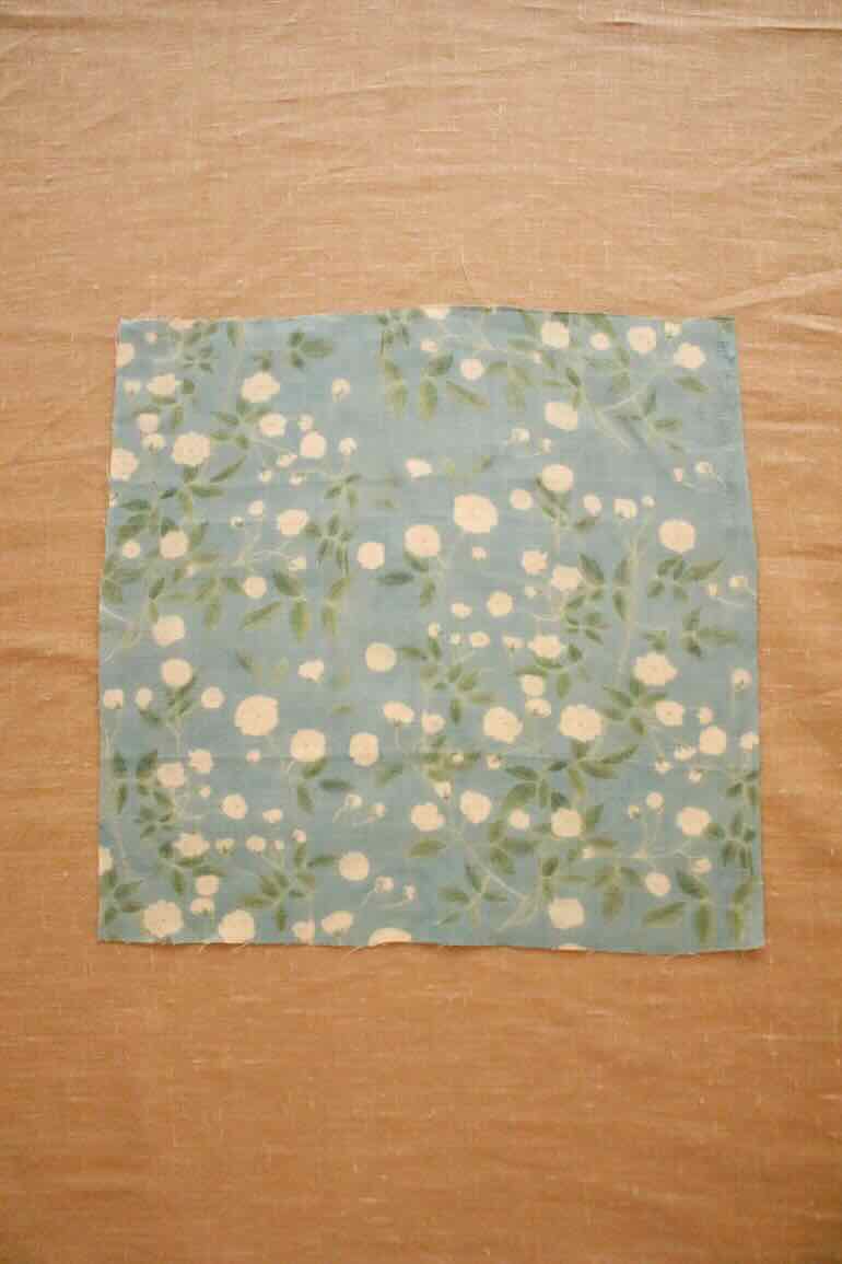 リネンプリントカットクロス35cm×35cm<br />モッコウバラあお
