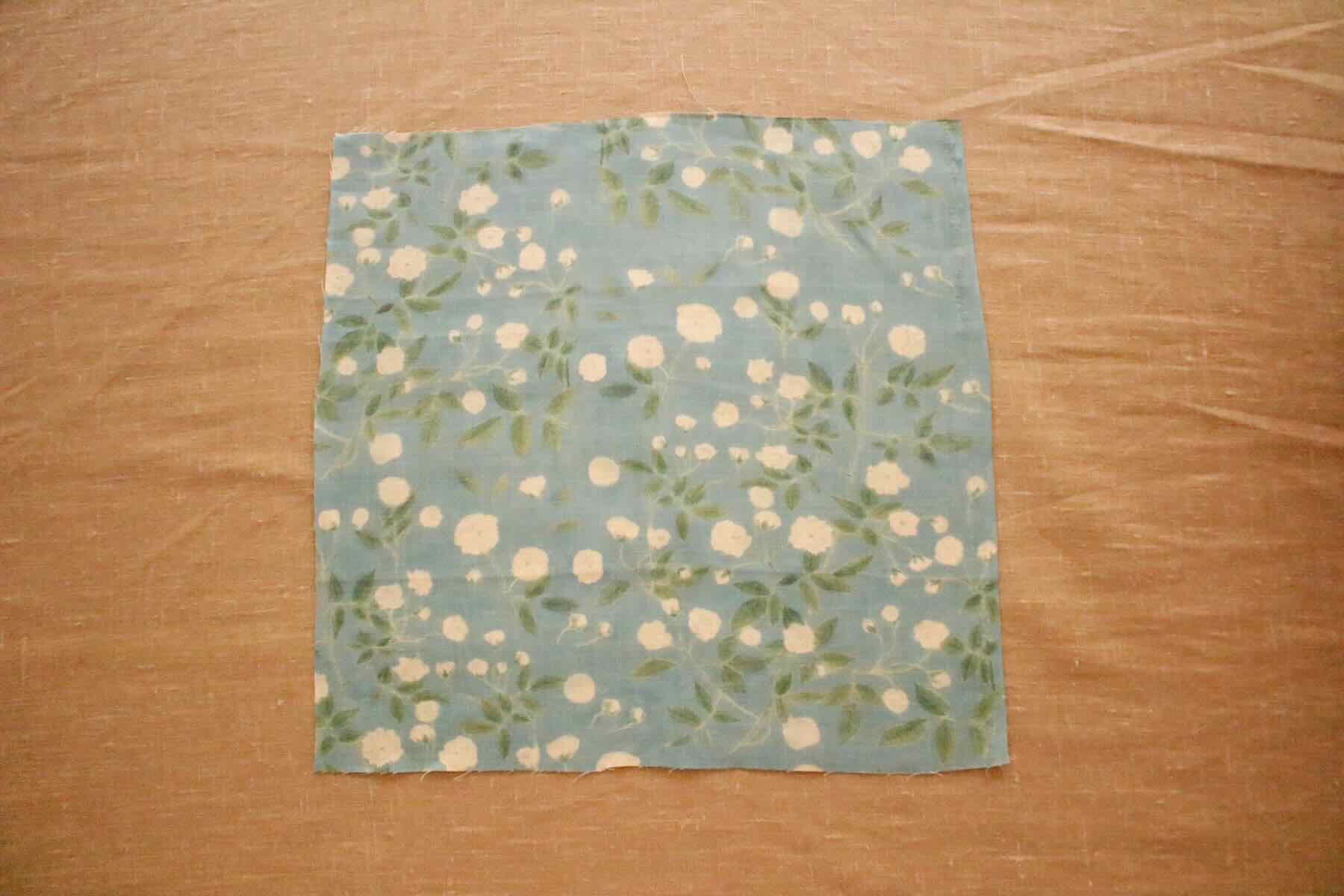 リネンプリントカットクロス35cm×35cm<br />モッコウバラあお