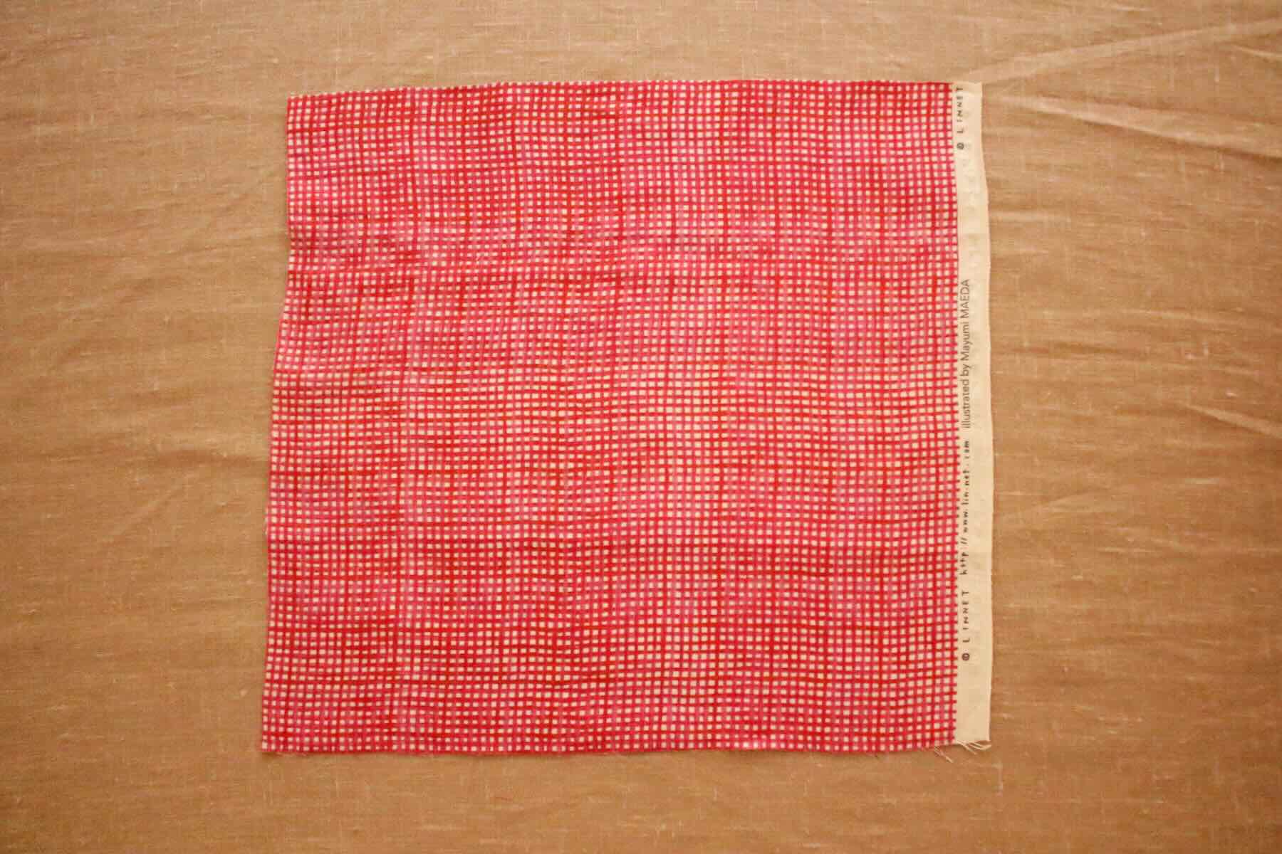 リネンプリントカットクロス35cm×35cm<br />水彩チェック　赤