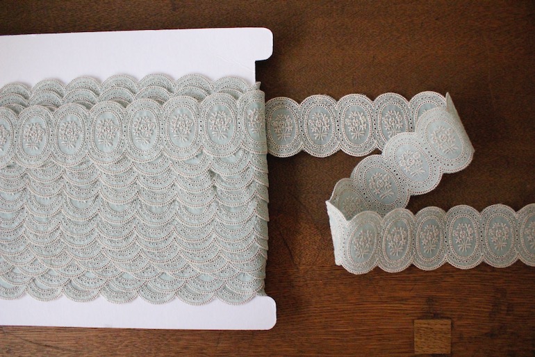 F刺繍スカラップブレード　ブーケ Co<br />セ-ジ