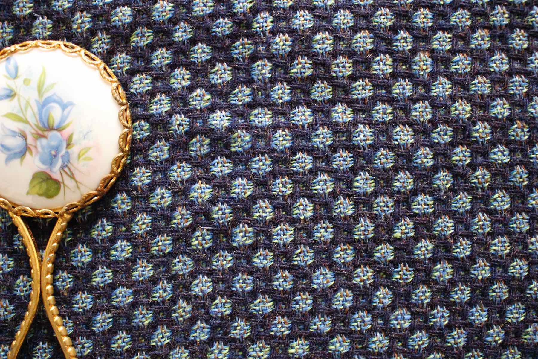 LINNETヘンプウールバーズアイー色多彩<br />ネイビ-×グリ-ン