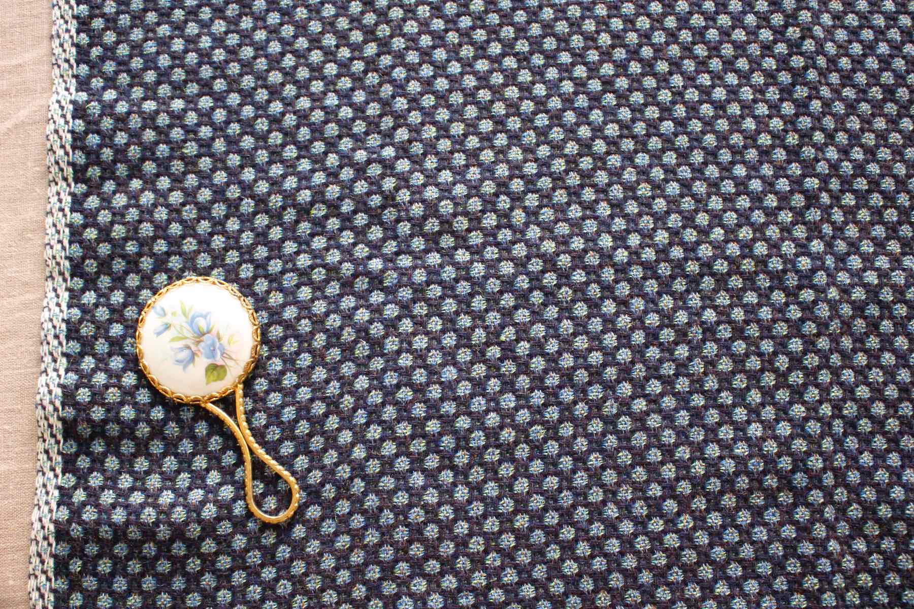 LINNETヘンプウールバーズアイー色多彩<br />ネイビ-×グリ-ン