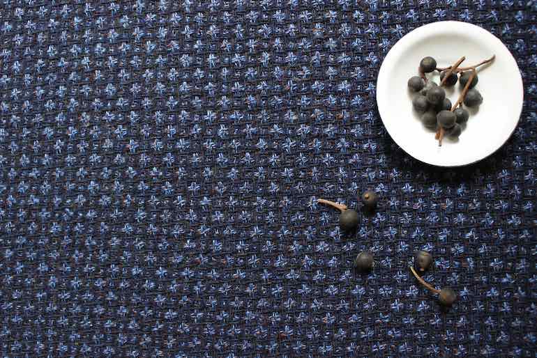 LINNETヘンプウールグリーシァンバ－ズアイ色多彩<br />ネイビ-×ブル-