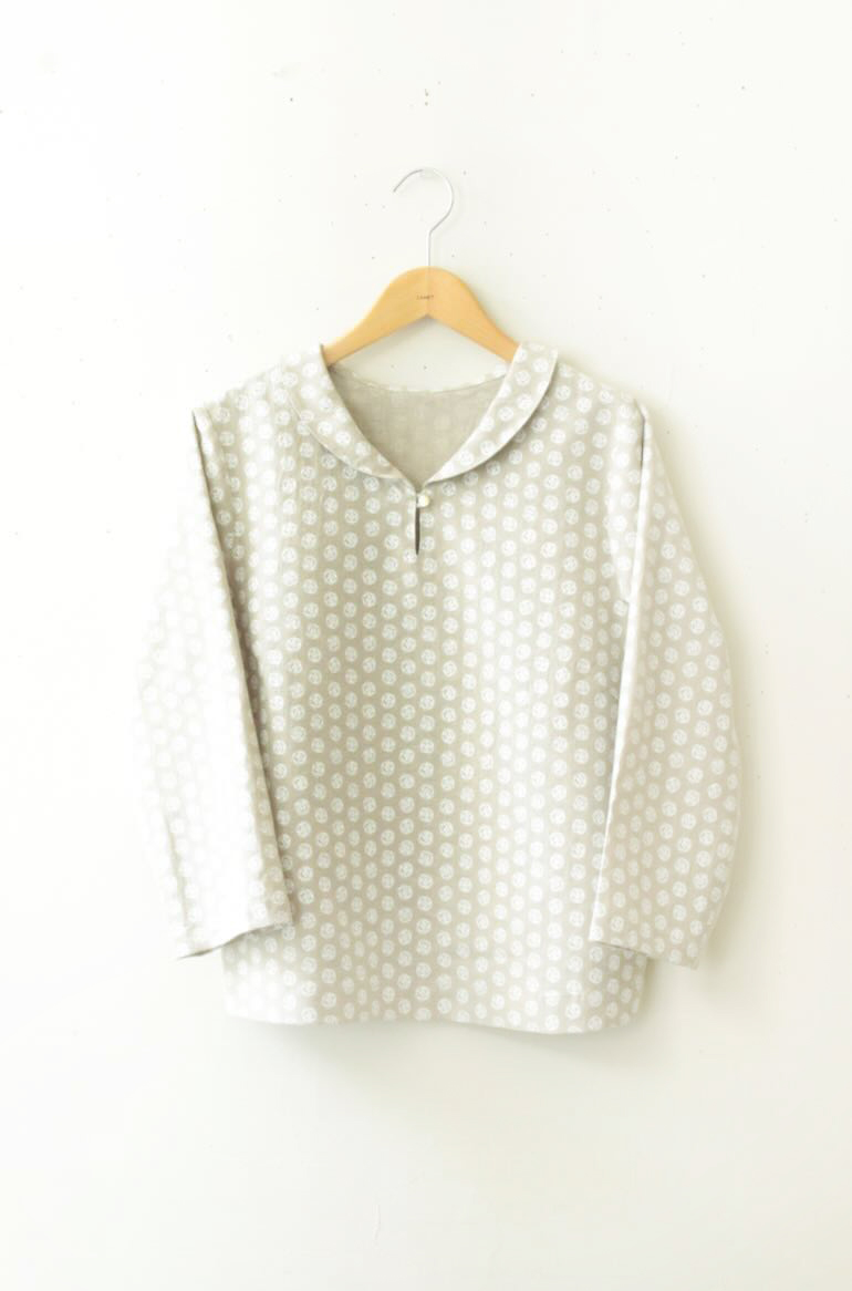 PD　No8へちま衿ブラウス<br />ロ-ズドットフラックス×白