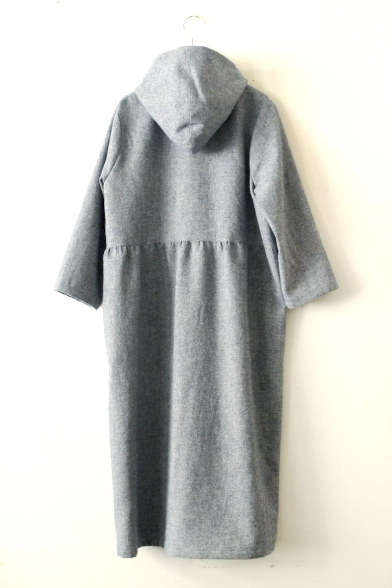 PDNo.120 フード付きワンピース　リネンウール<br />ラビズラズリ
