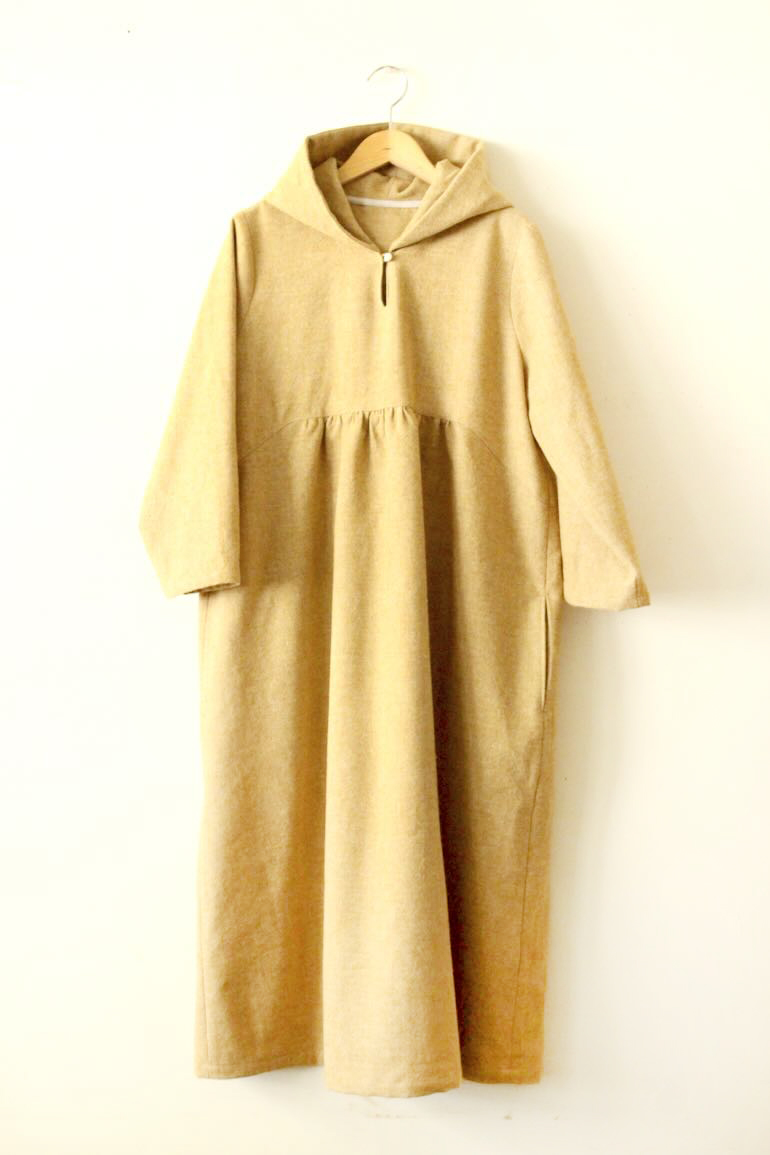 PDNo.120 フード付きワンピース　リネンウール<br />ジンジャ-イエロ-