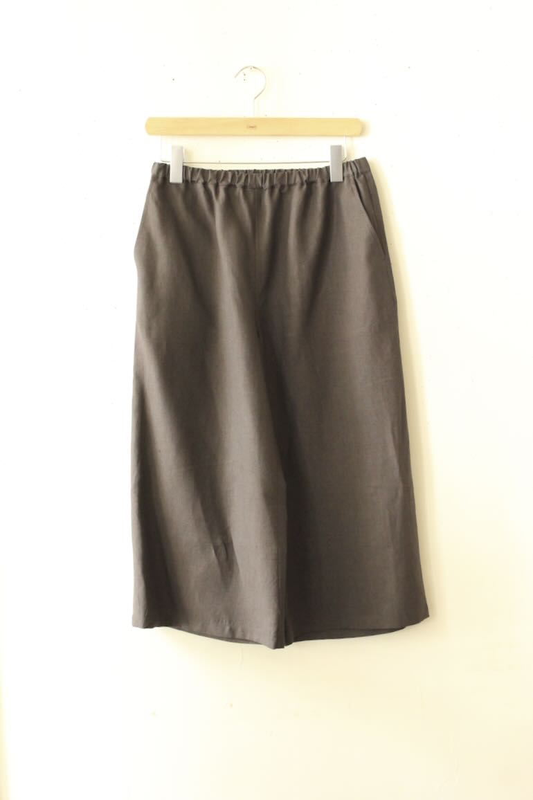 PD  No.125ポケット付き七分丈パンツ<br />クラシックエスプレッソ