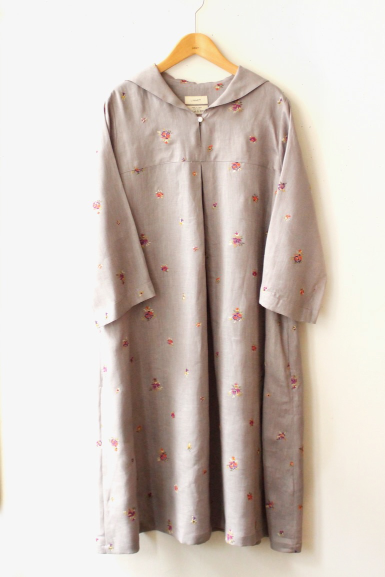 PDNo140セーラーカラーのドレス<br />F刺繍クロスステッチ