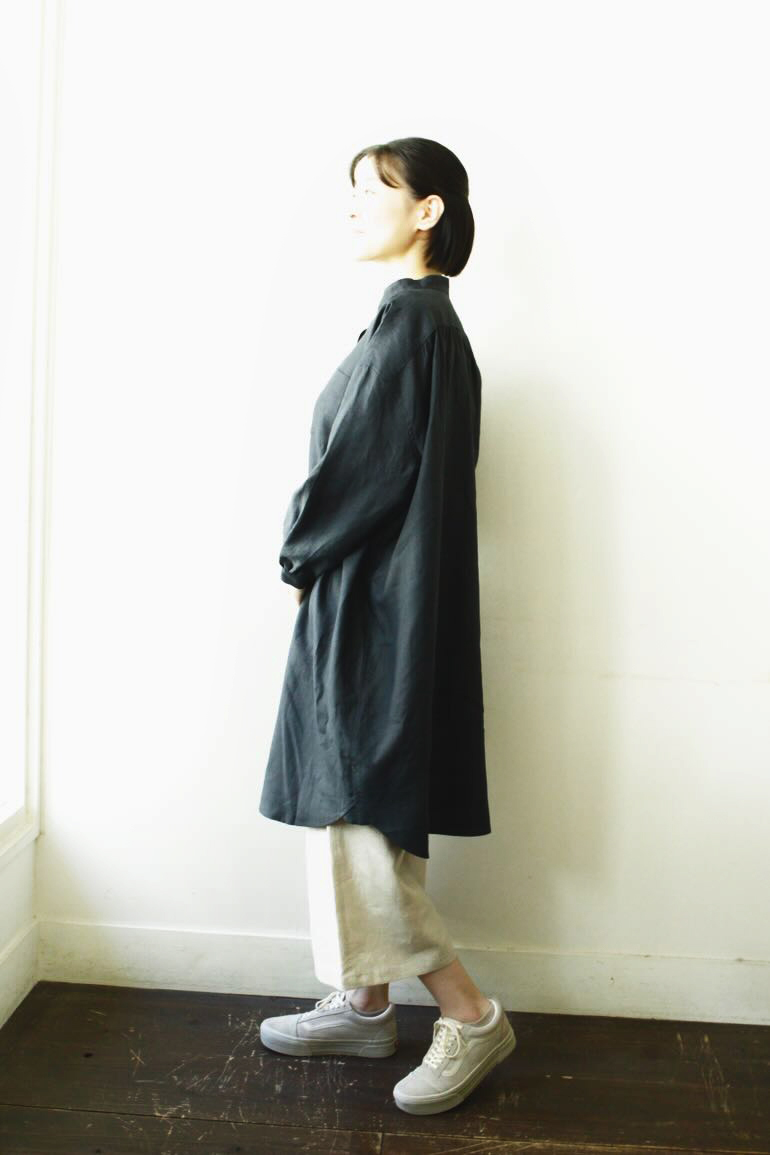 PD No.141　スタンドカラービッグロングシャツ長袖ギャザー<br />クラシックネイビ-