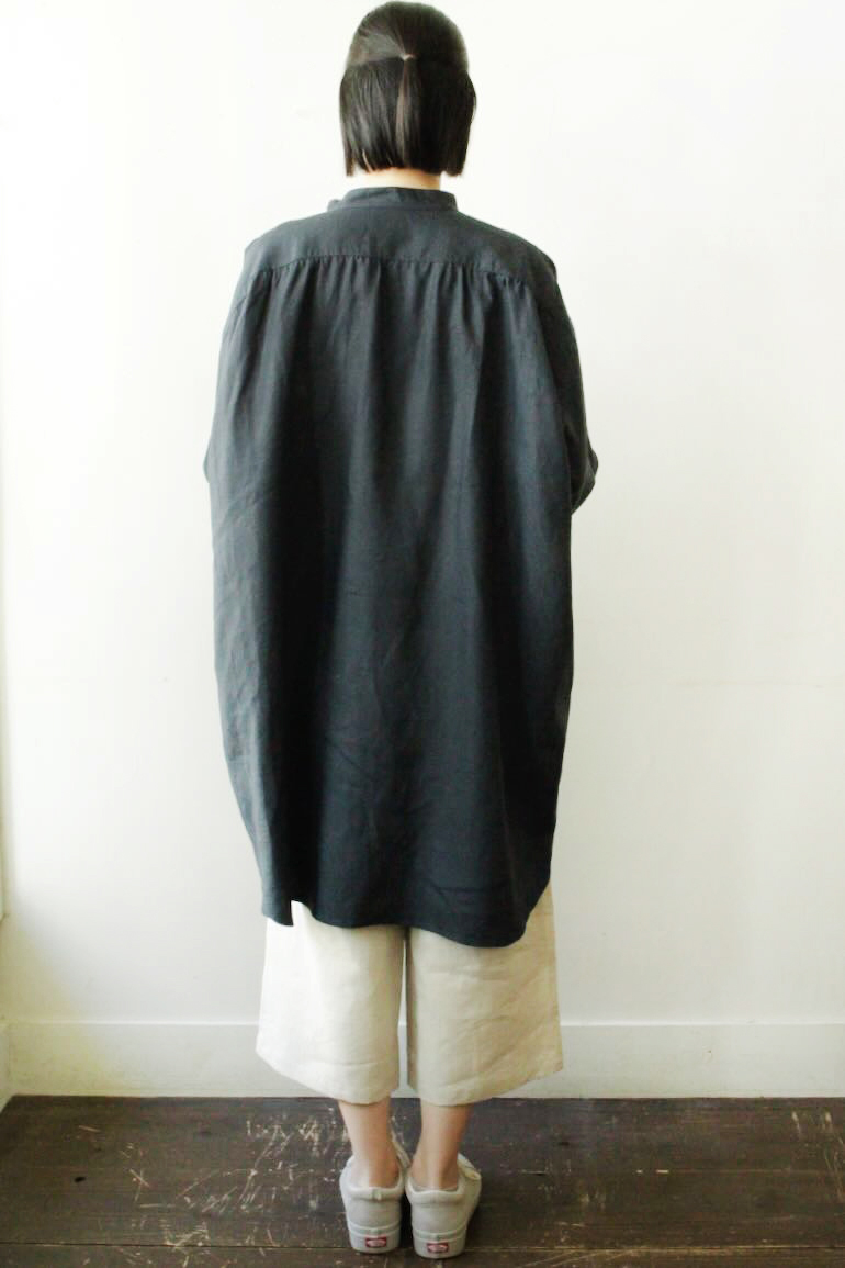 PD No.141　スタンドカラービッグロングシャツ長袖ギャザー<br />クラシックネイビ-