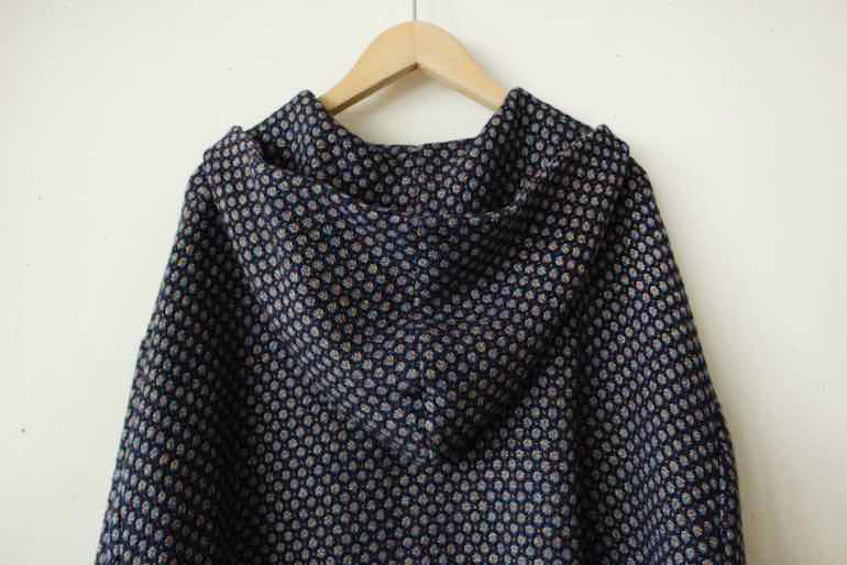 No.144フード付きコート　ヘンプウール赤<br />バ-ズアイC#3赤