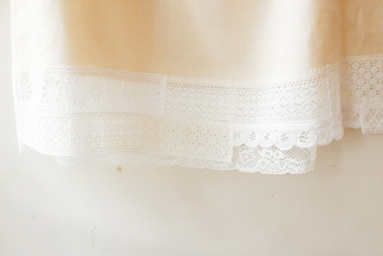 PDNo.146裾レースのブラウス<br />Fabシャンパン