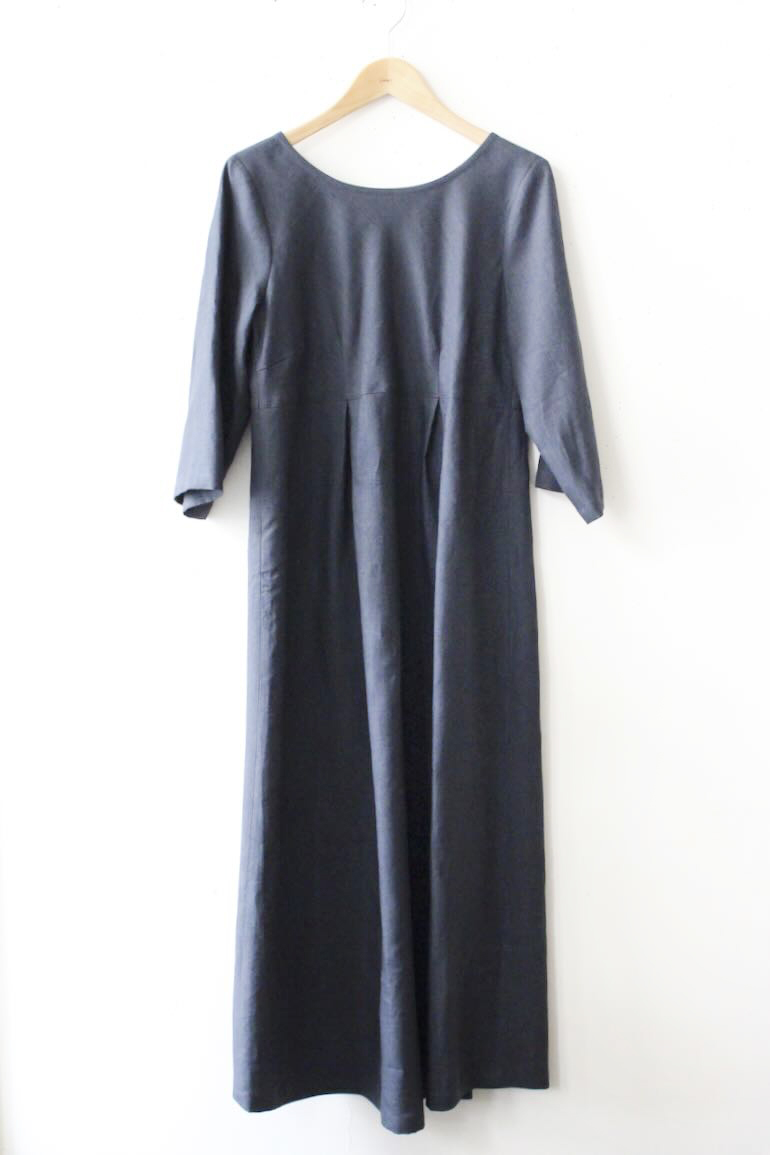 PD_No.34ボックスプリーツワンピース L　七分袖<br />クラシック　ネイビ-