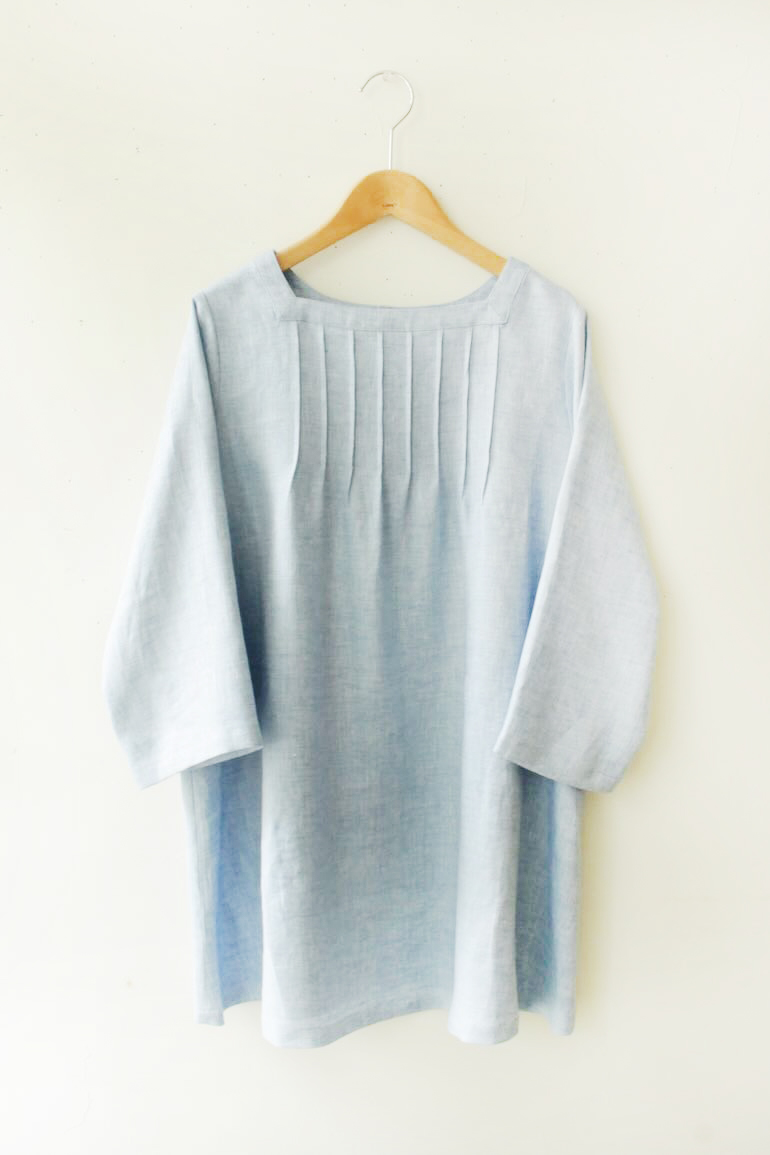 PD  No.43スクエアネックのアンティーク風チュニック<br />リネンHBNO17#3水色