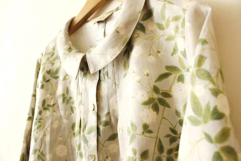 PDNo.94　小さなタックブラウス ７分袖　　<br />LPモッコウバラシルバ-グレ-