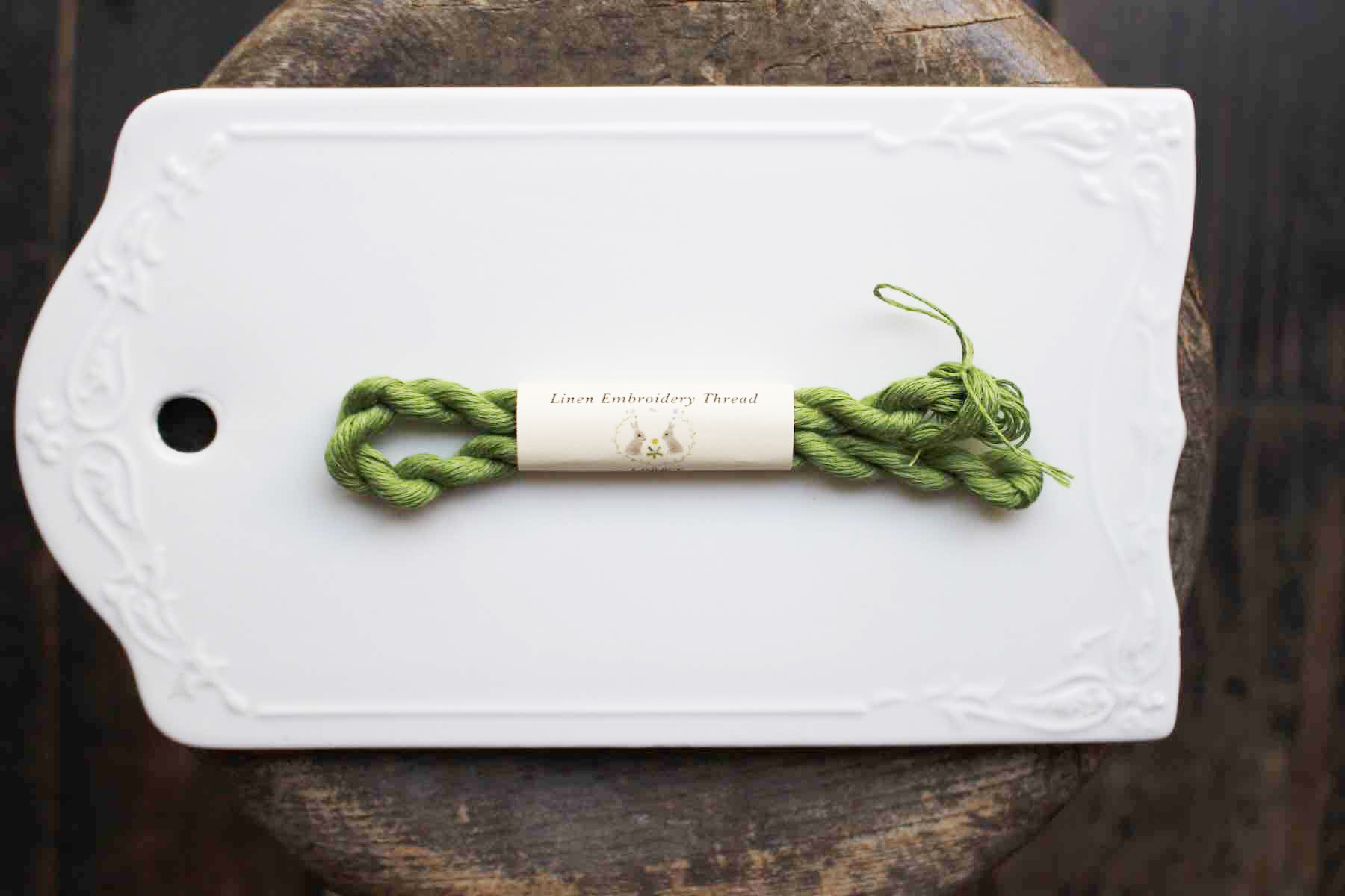 リネン刺繍糸カラー24m25番相当<br />ライトグリ-ン