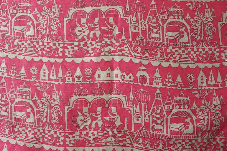 LINNET リネンプリント 水辺のもてなし<br />赤