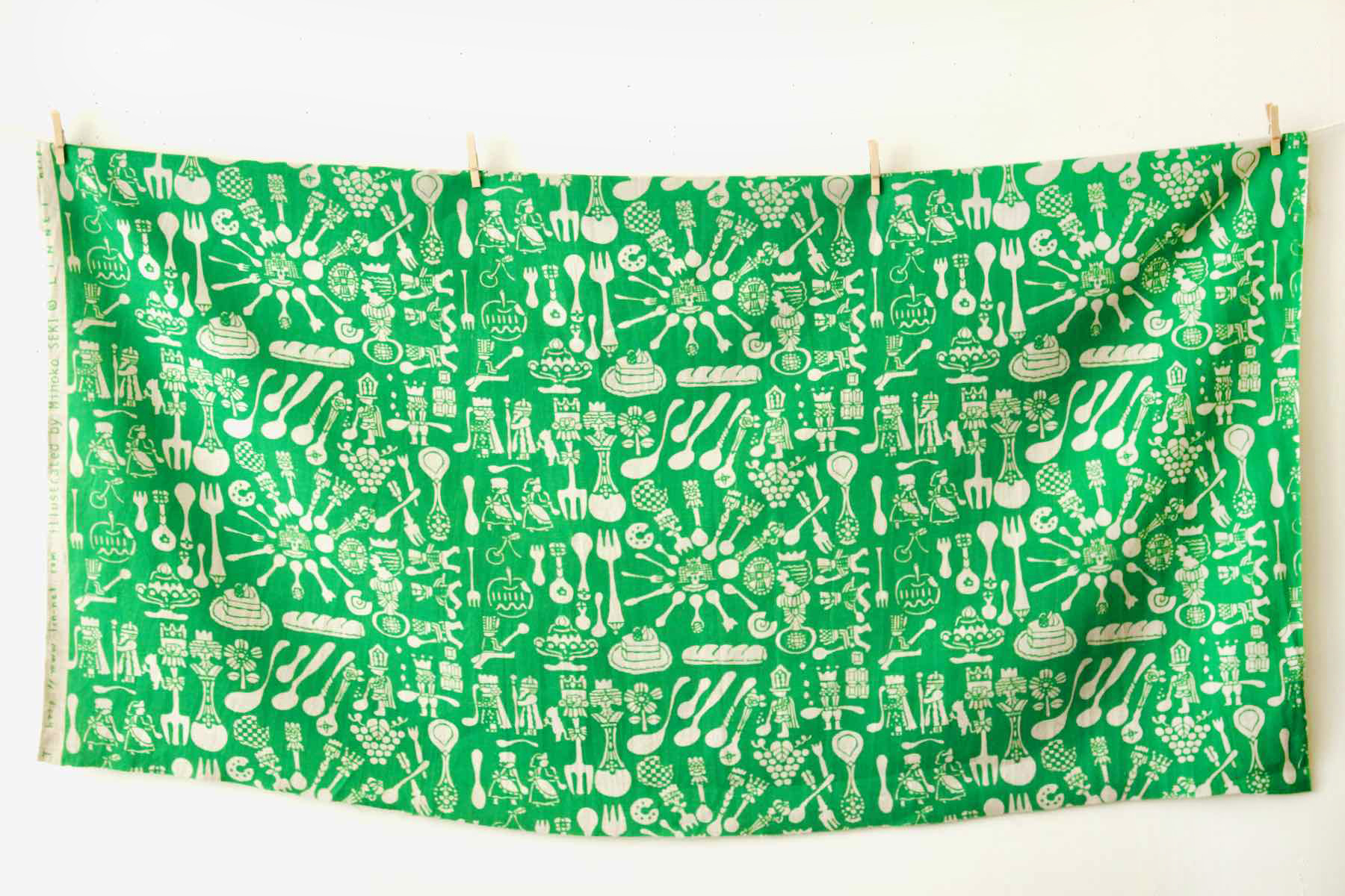 LINNET リネンプリント 一口女王<br />バジルグリ-ン