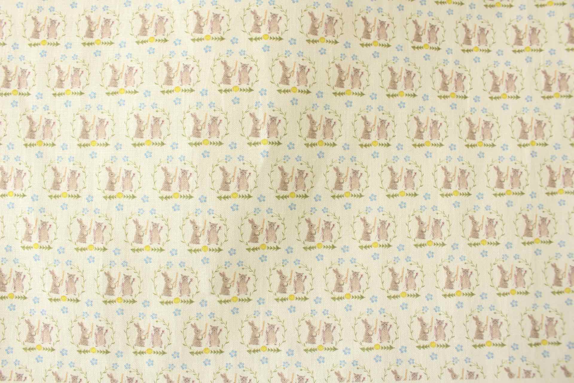 LINNET リネンプリント　うさぎ猫エンブレム<br />白