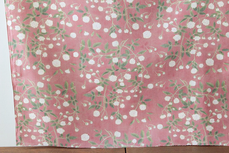 LINNET リネンプリント モッコウバラ<br />C#7紅樺色べにかば