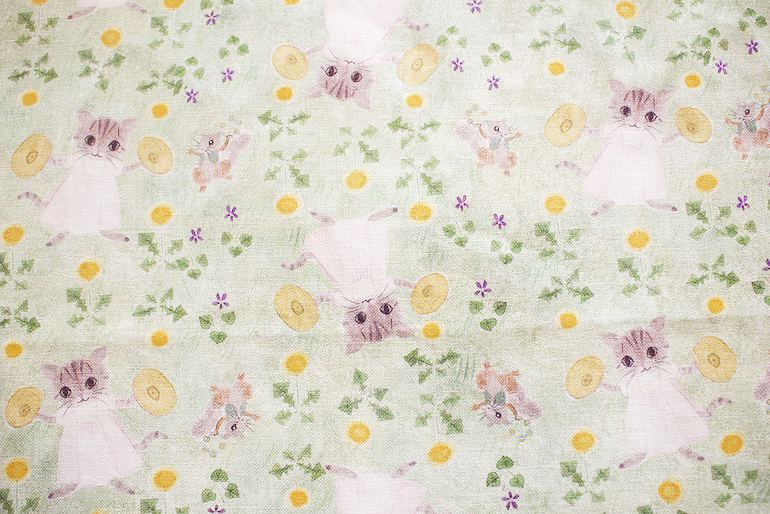 LINNET リネンプリント シンバルと猫<br />グリ-ン