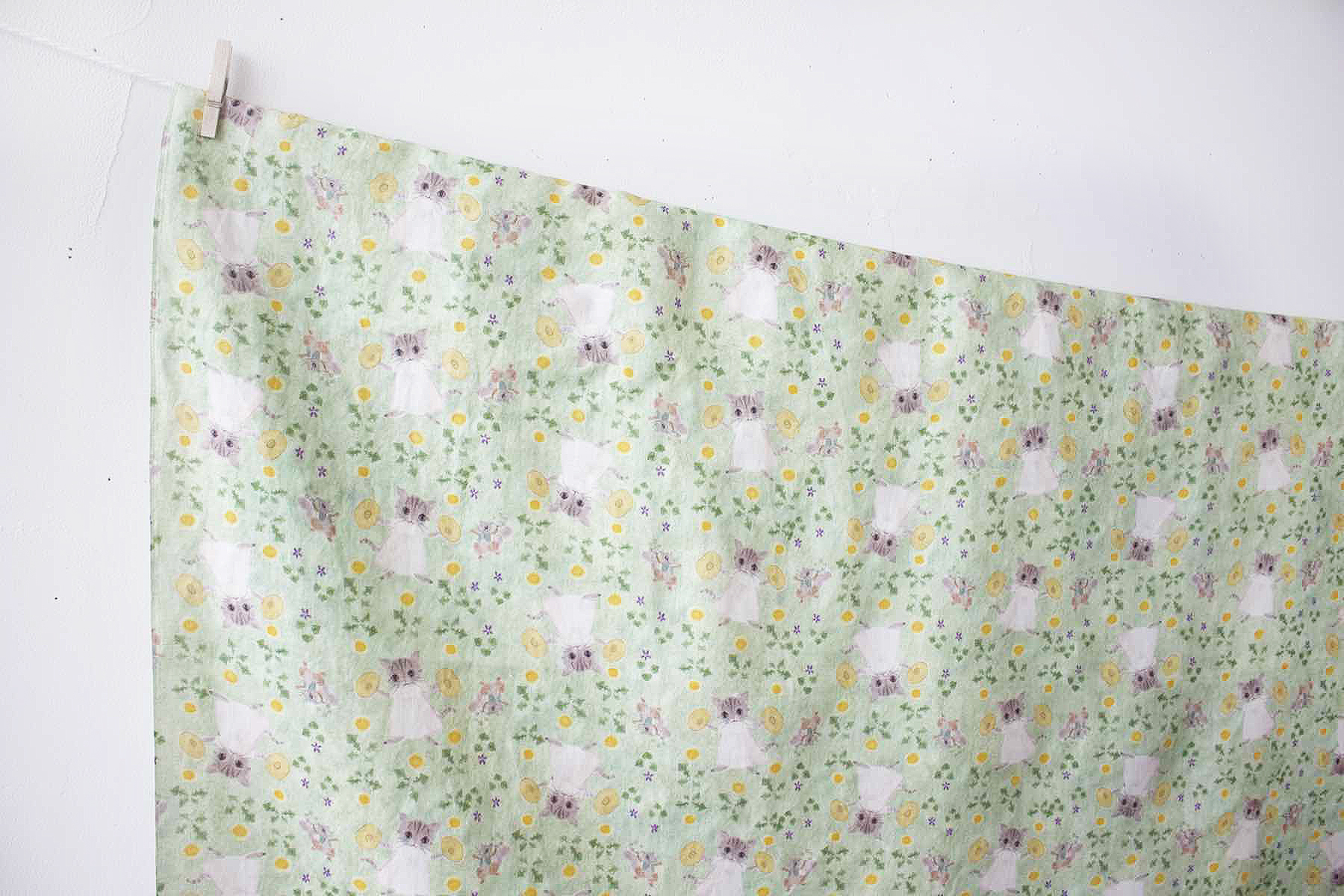 LINNET　リネンプリント　 シンバルと猫<br />グリ-ン