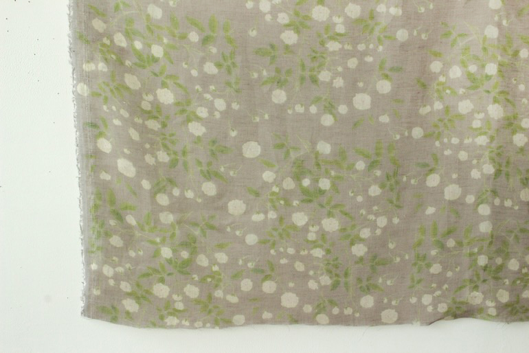 LINNET リネンガーゼプリント　<br />モッコウバラ　ダ-クグレ-